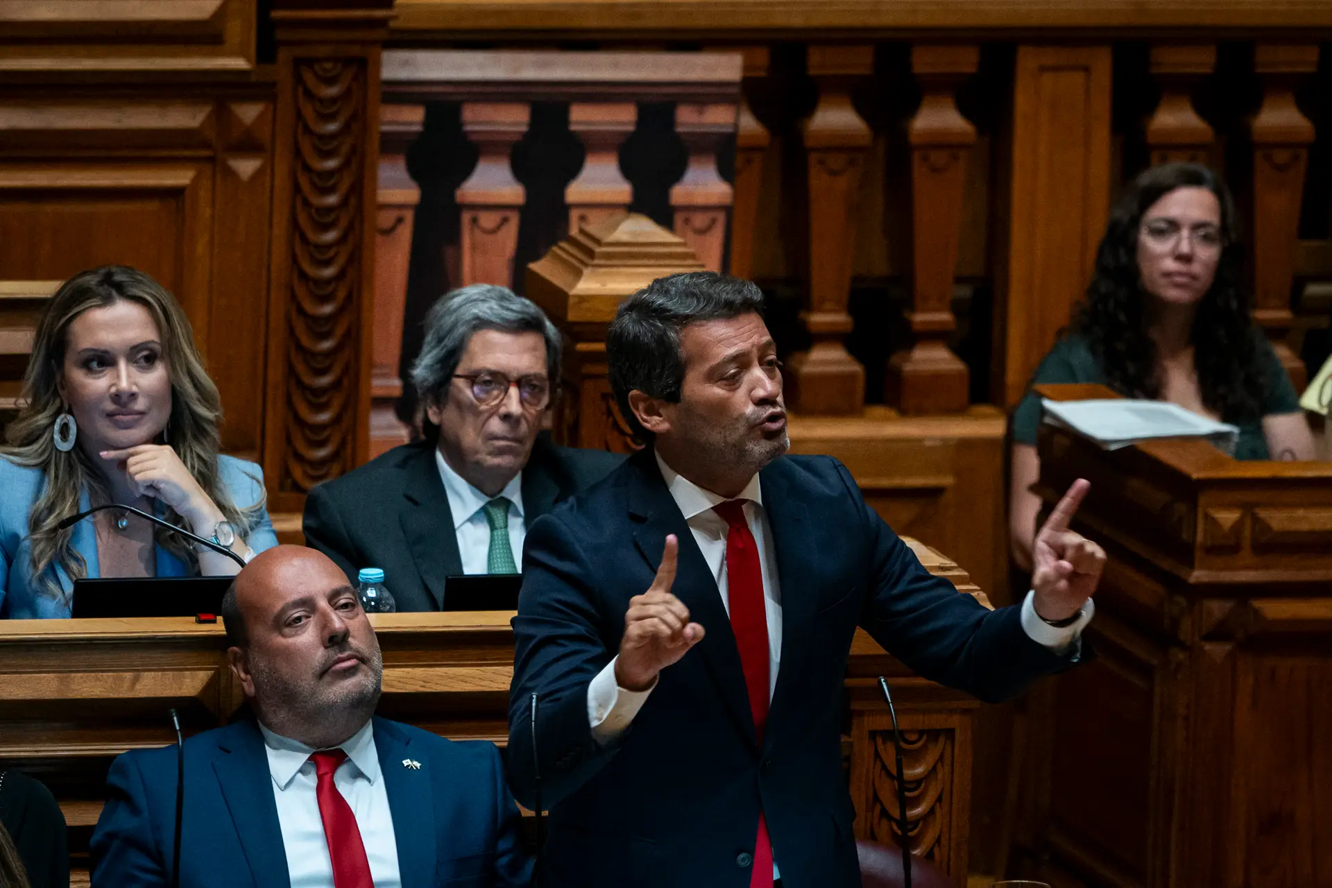 Ventura ameaça pedir à Justiça que investigue Montenegro e empresa da família