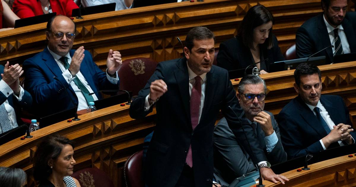 Desrespeitos na Grande Lisboa: PSD e IL criticam "extremos" meu "incendiários" que tentam tirar partido da situação, PD quer ouvir MAI