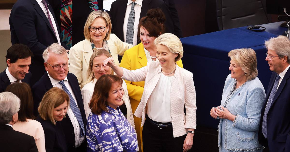 Apoio verde garante a Ursula von der Leyen mais cinco anos na liderança da Comissão Europeia