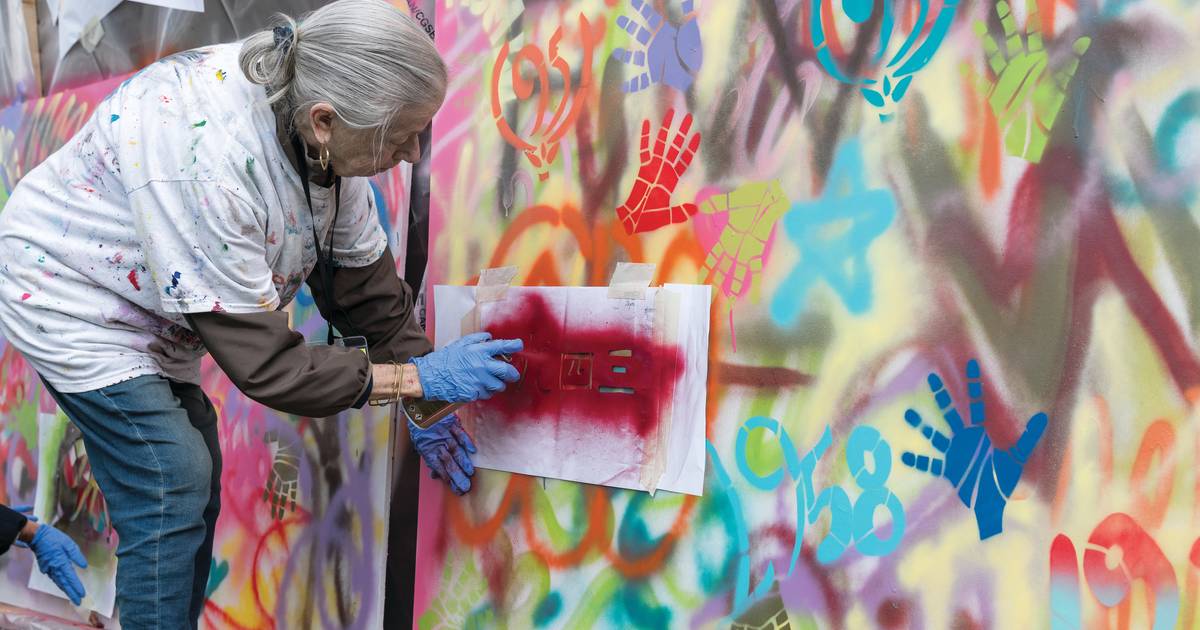 Maiores de 65 anos agarram nas latas de graffiti e mostram que a idade “é só um número”
