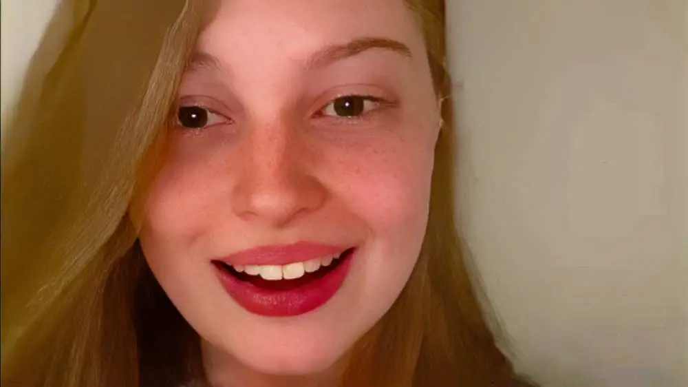 “Ele está desesperado por atenção de um exército de encalhados degenerados”: filha transgénero de Elon Musk reage às críticas do pai
