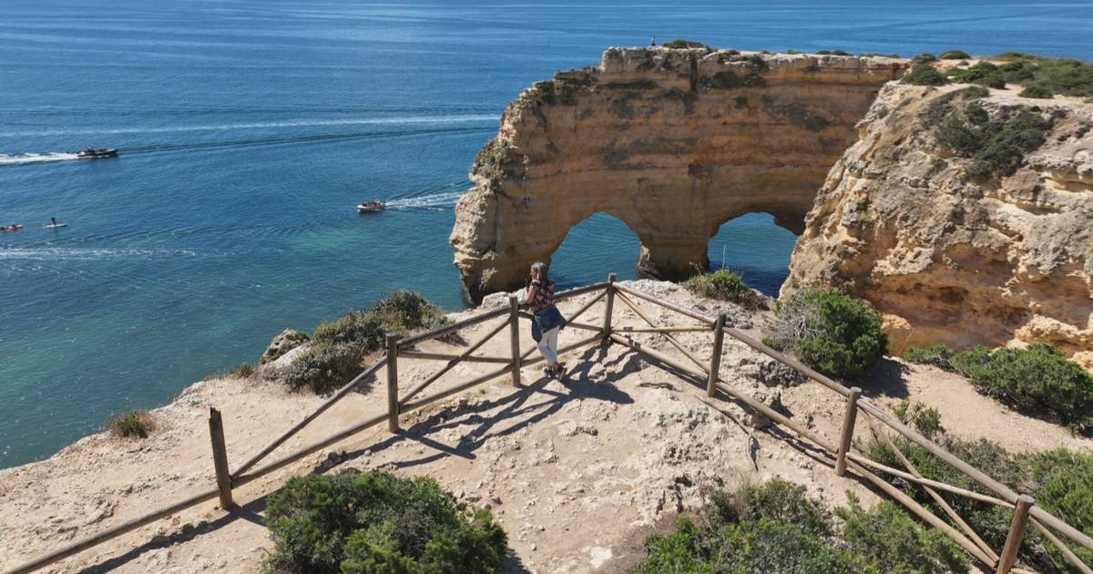 No Trilho dos Sete Vales Suspensos, o Algarve esconde das mais belas praias de Portugal e da Europa, entre grutas e mistérios da Natureza
