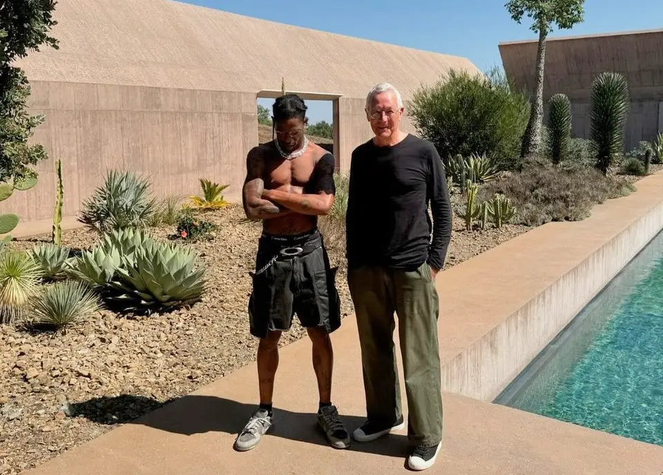 Travis Scott e Valerio Olgiati em "Villa Além", em Santiago do Cacém
