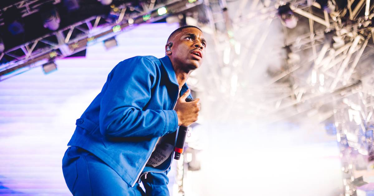 “Estás aqui para cantar. Se fizeres isto bem, não vou achar que és racista”: o repto bem humorado de Vince Staples a um fã