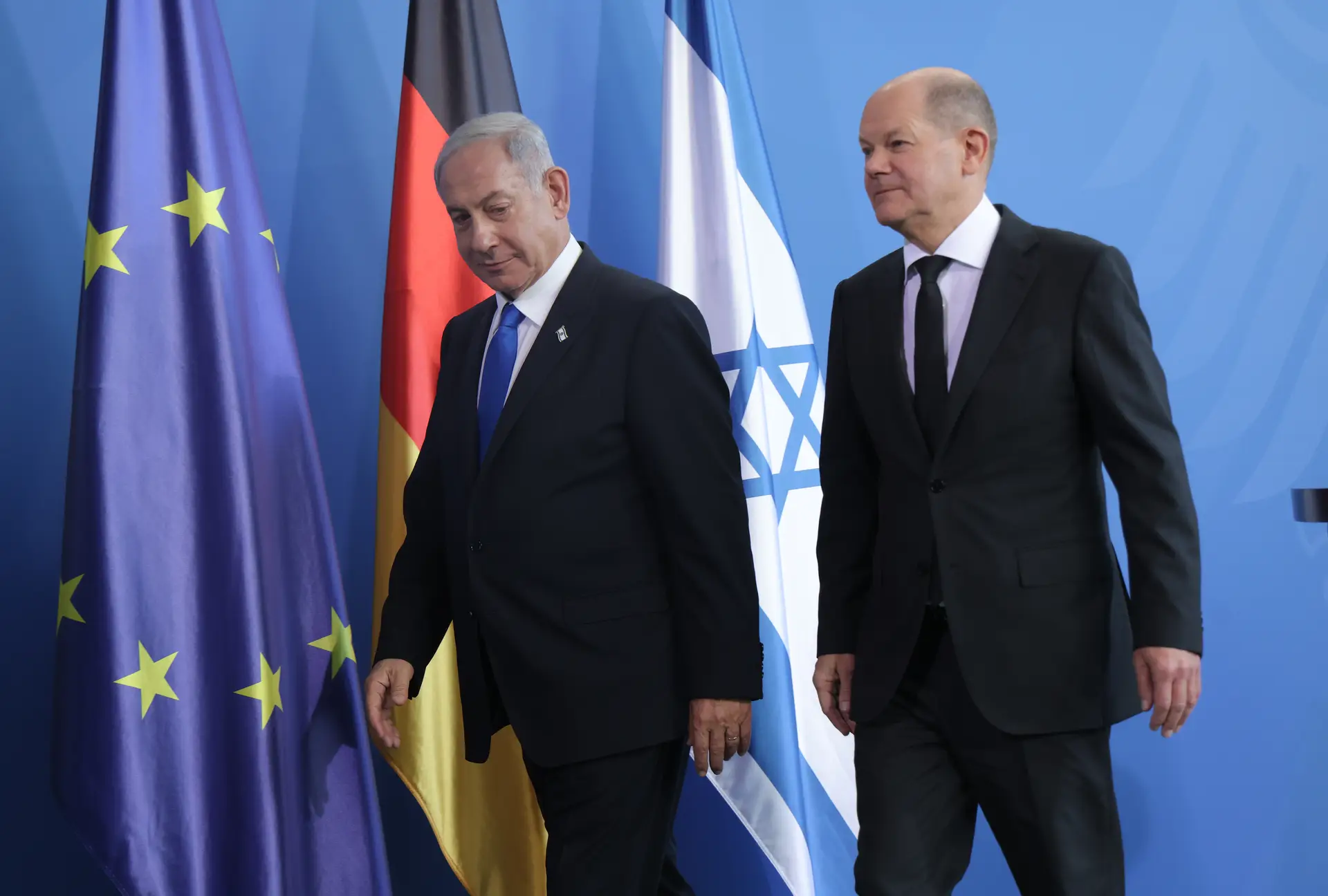 Benjamin Netanyahu e Olaf Scholz