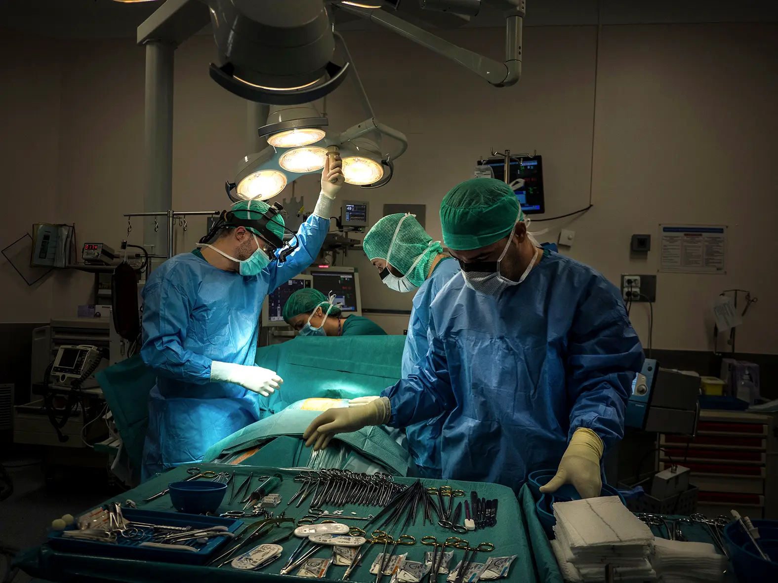 Há menos 571 médicos estrangeiros do que há cinco anos a trabalhar no SNS