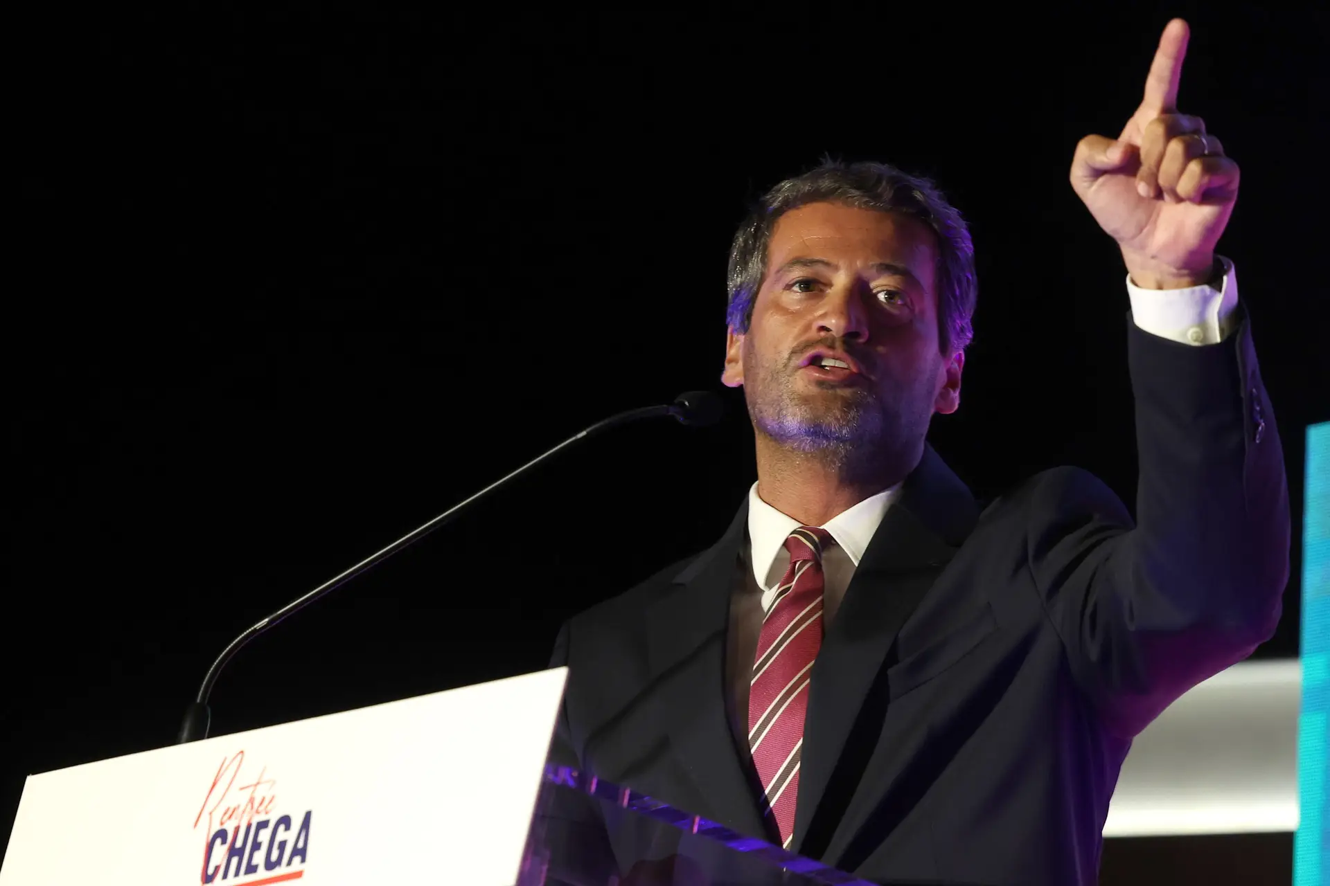Chega retira-se das negociações e "com toda a probabilidade votará contra" o Orçamento