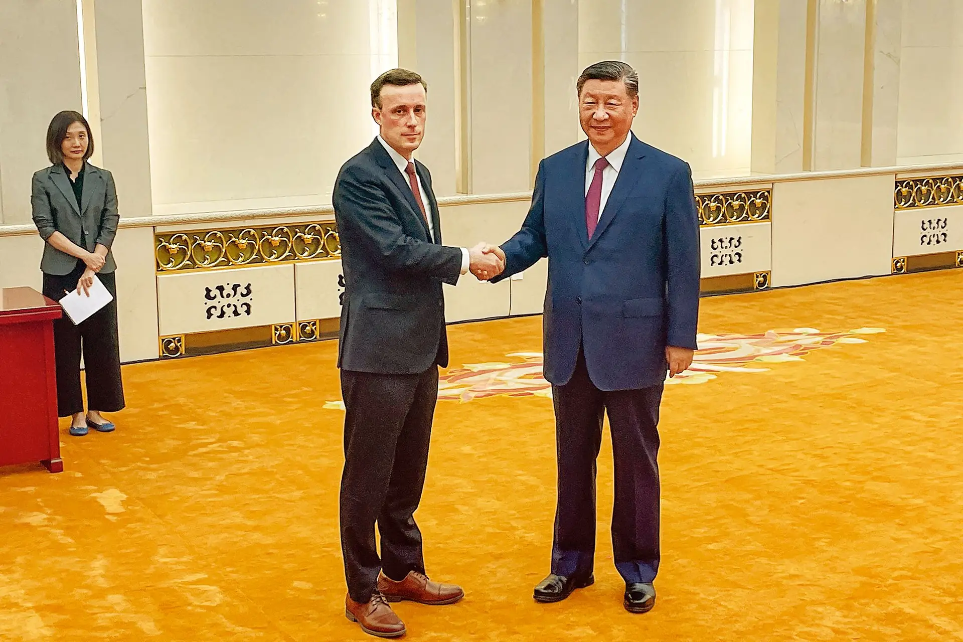 Antes de deixar Pequim, Jake Sullivan ainda se encontrou com o Presidente chinês Xi Jinping