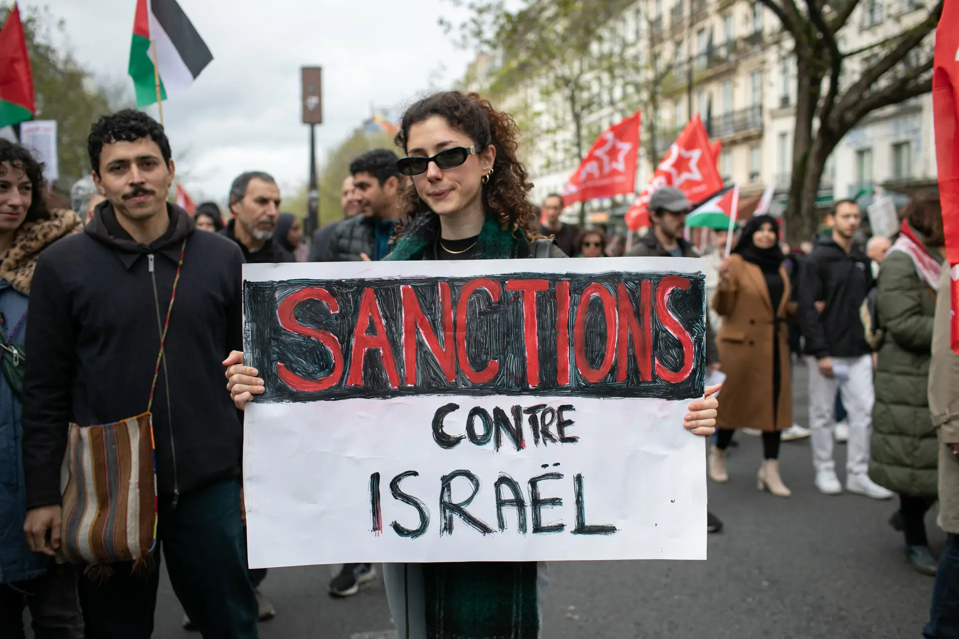 Manifestação de apoio ao povo palestiniano em Paris