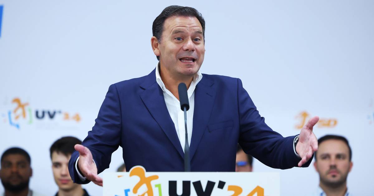 Um socialista, um ex-candidato presidencial e um ex-ministro de Passos Coelho na universidade de Verão do PSD