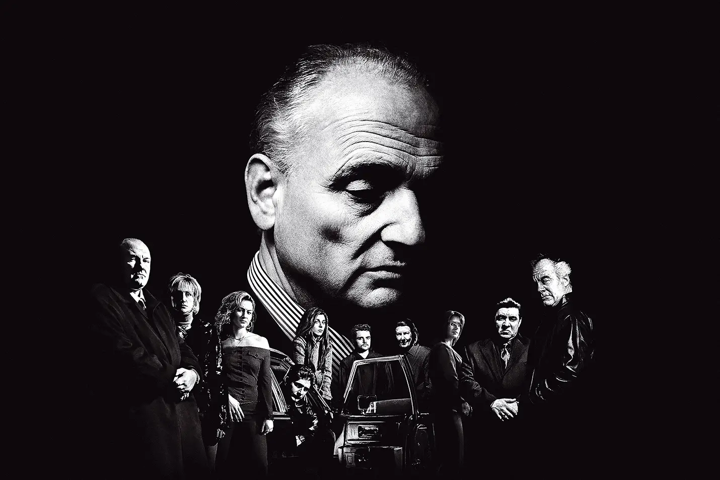 David Chase, criador de “Os Sopranos”, pairando sobre o elenco liderado por James Gandolfini (1961-2013), o incomparável Tony Soprano (à esq.)