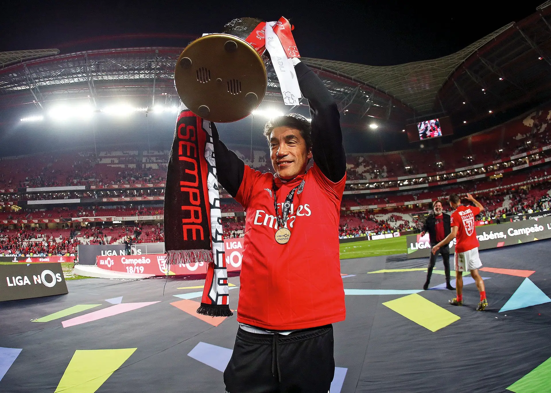 Na primeira passagem pelo Benfica, Lage teve 51 vitórias, 12 empates e 13 derrotas