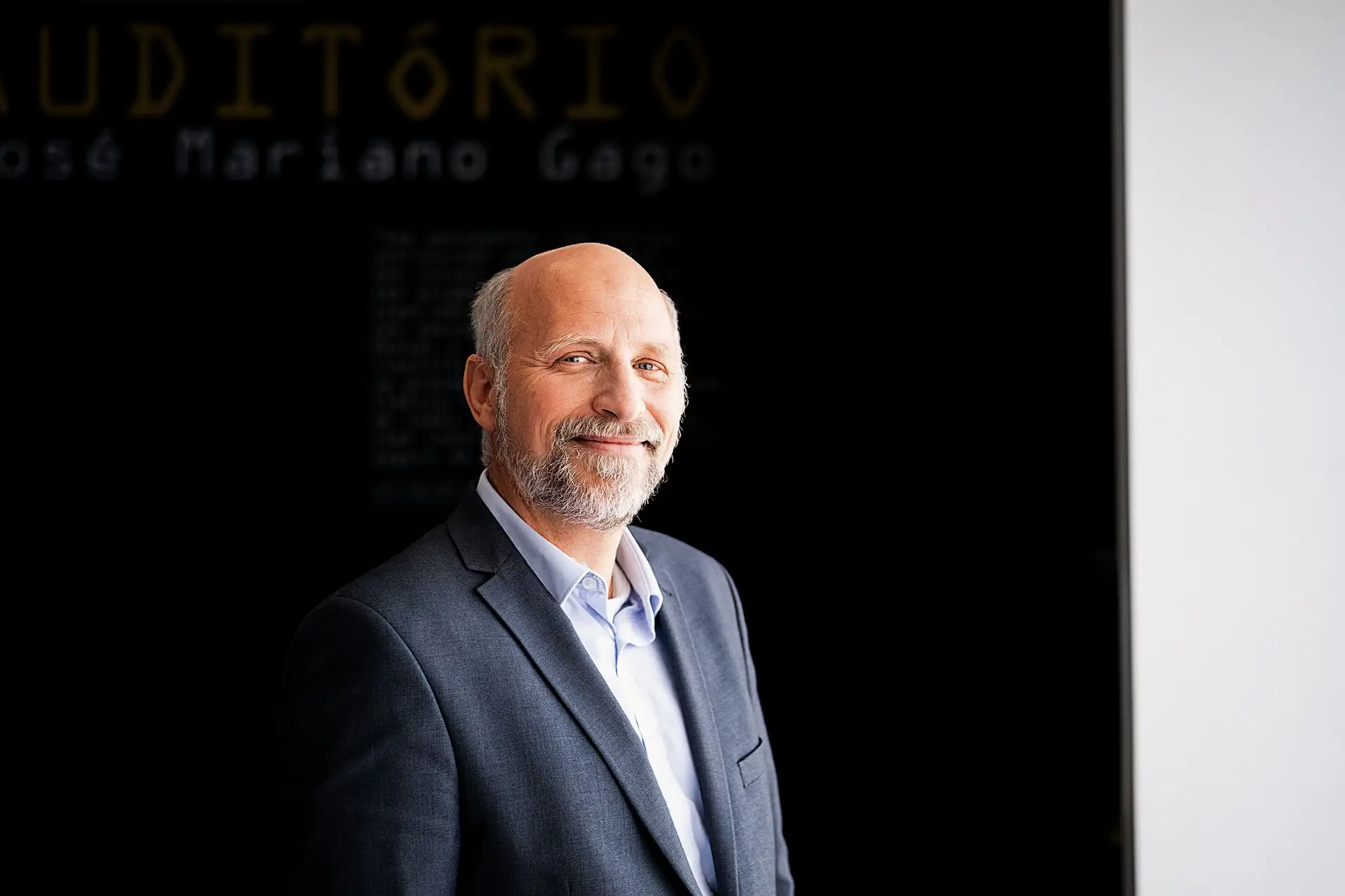 Segundo Jan Dröge (BCO), o “maior desafio do 5G está nas zonas remotas porque há uma correlação entre densidade populacional e serviço”