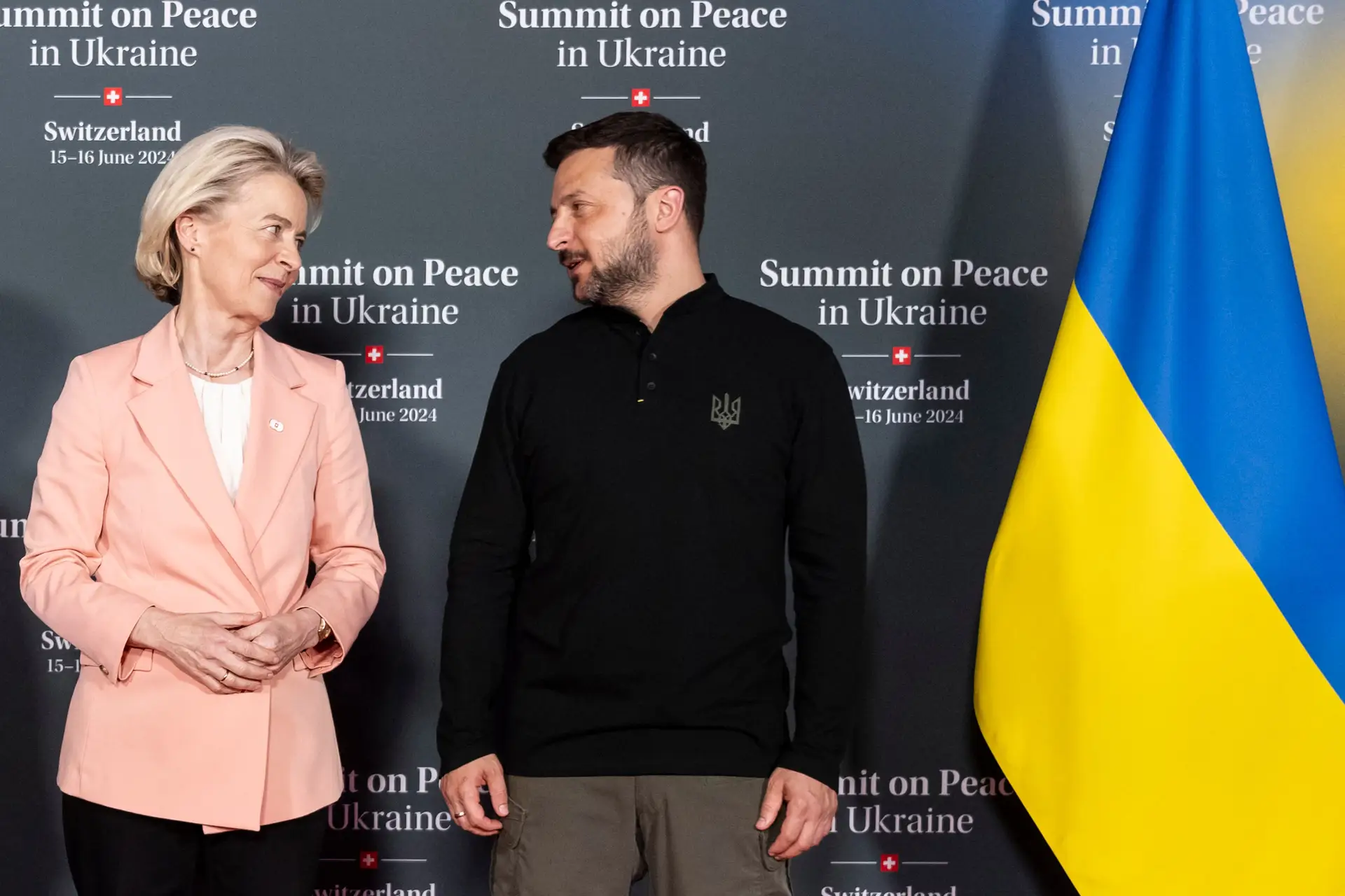 Von der Leyen diz que UE tem gás para o inverno e que enfrentará "chantagem" de Putin