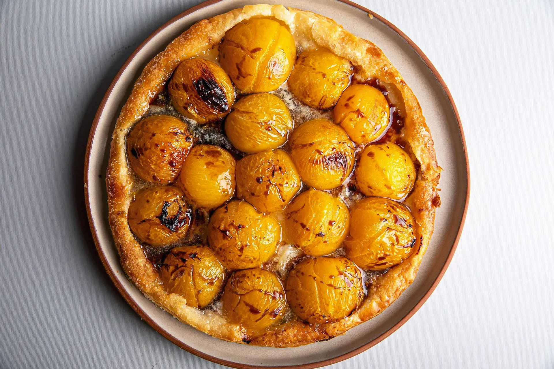 Receitas: dar as boas-vindas ao outono com uma tarte de ameixa e romã