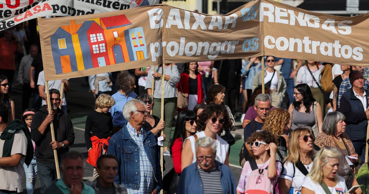 Movimento pelo direito à habitação vai apresentar petição ao Parlamento: querem rendas reguladas e contratos mais longos