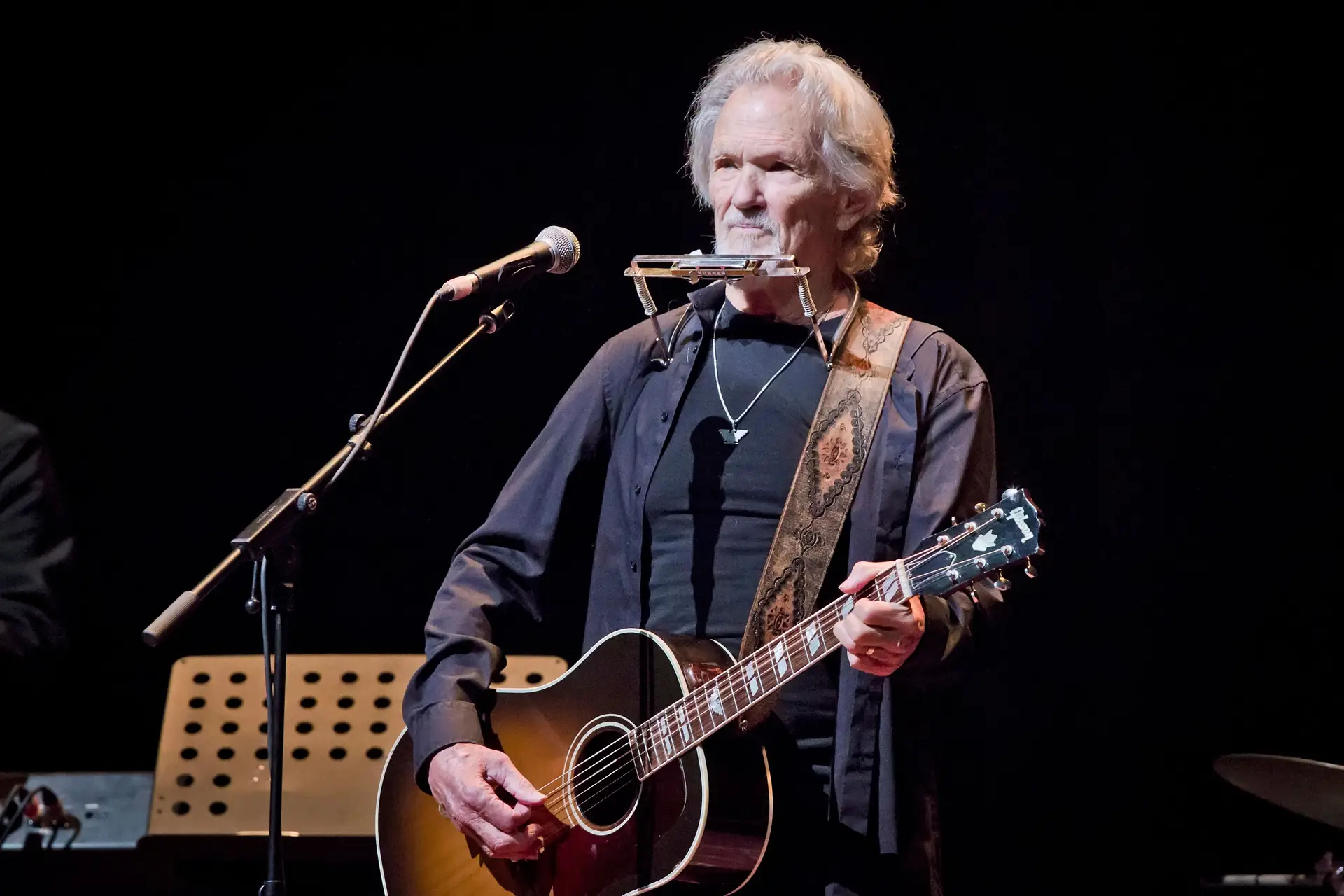 Morreu Kris Kristofferson, nome cimeiro da country e ator
 #ÚltimasNotícias #Portugal