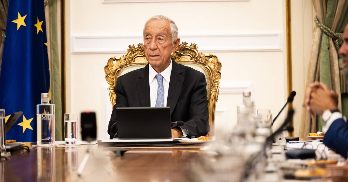 Academia, debate público e sociedade civil empobreceram com a morte de André Freire, diz Marcelo