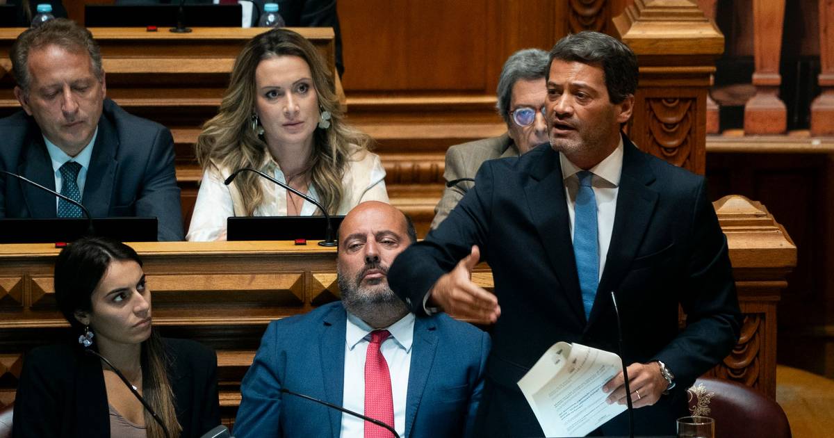 PGR abre investigação a declarações de Ventura e Pedro Pinto sobre a morte de Odair Moniz