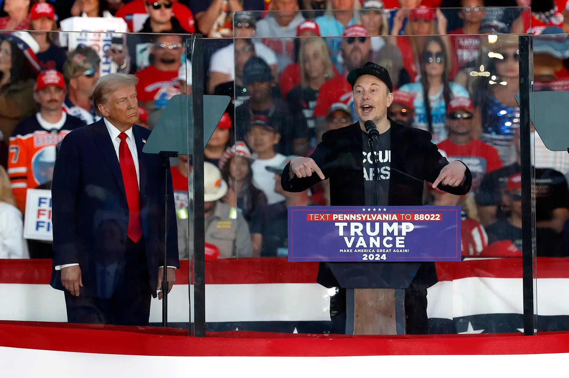 Tesla torna Musk €70 mil milhões mais rico após vitória de Trump: quem investe na empresa ainda está a investir em carros elétricos?
