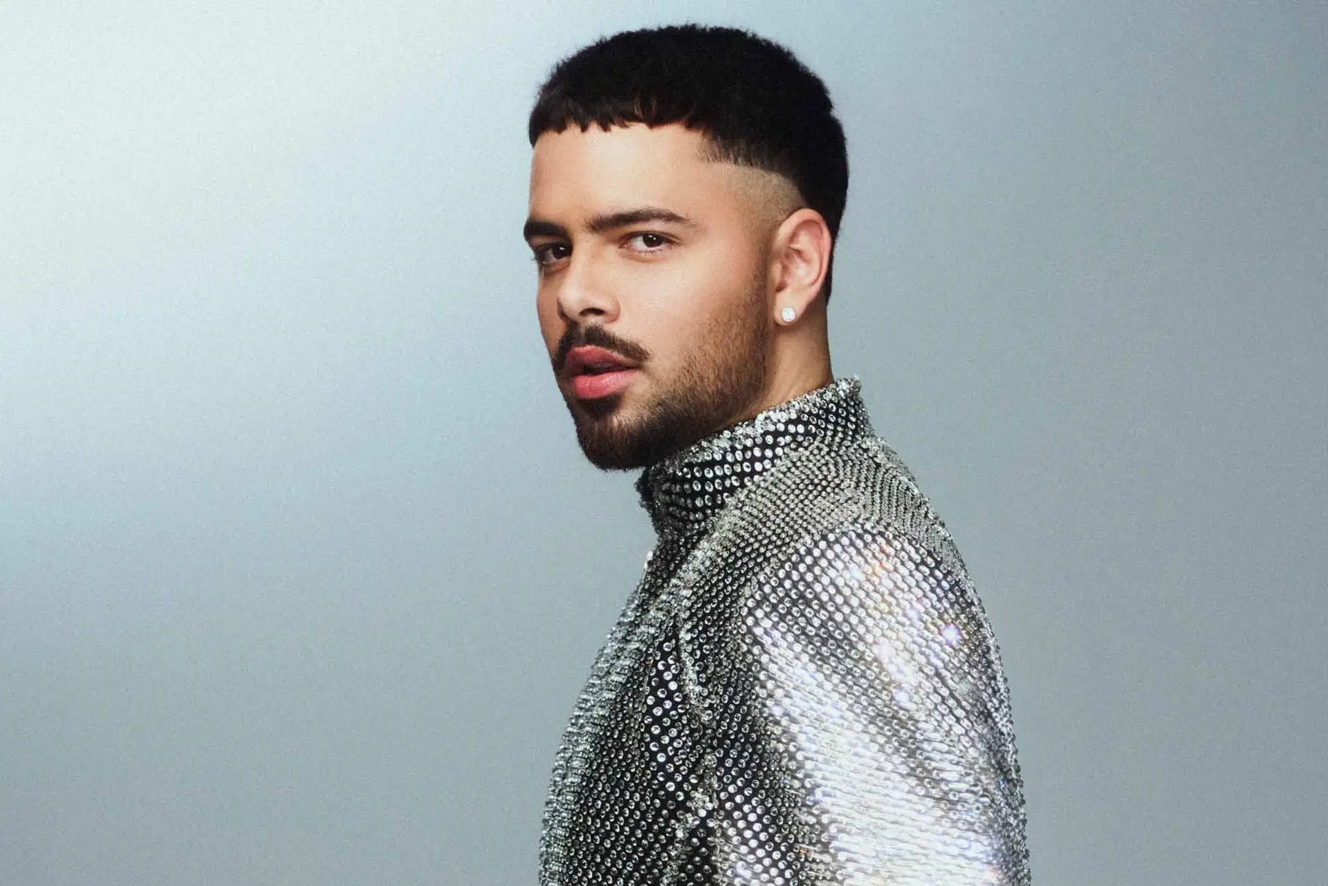 Capa do artigo: Pedro Sampaio no BTS? Fãs pedem DJ na abertura dos shows em São Paulo