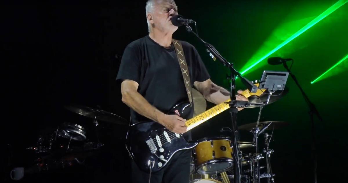 David Gilmour quebrou a alça da guitarra de Jimi Hendrix, mas continuou tocando ‘Comfortably Numb’: assista ao vídeo