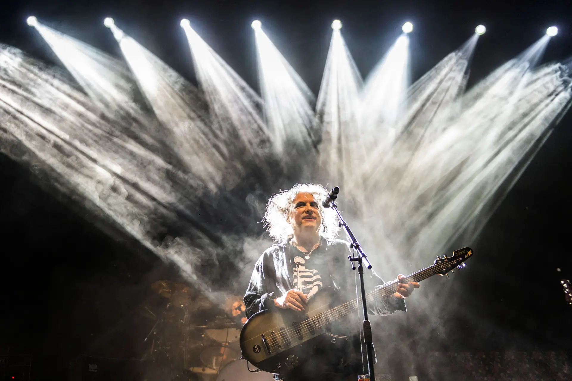 The Cure mostram canção nova, ‘A Fragile Thing’, e revelam alinhamento do disco