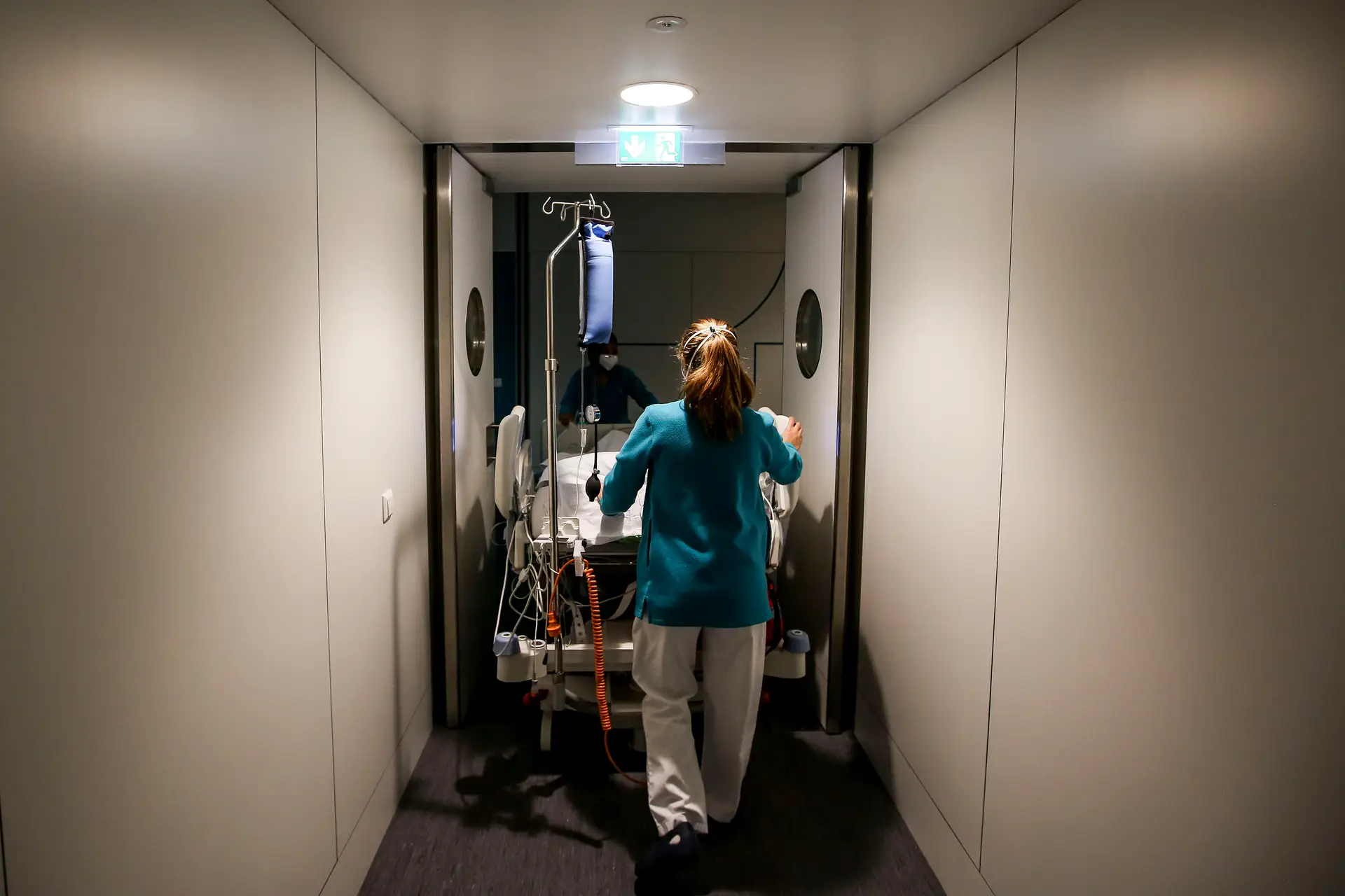 Governo abandona ideia de colocar grávidas a tocar à campainha das urgências hospitalares