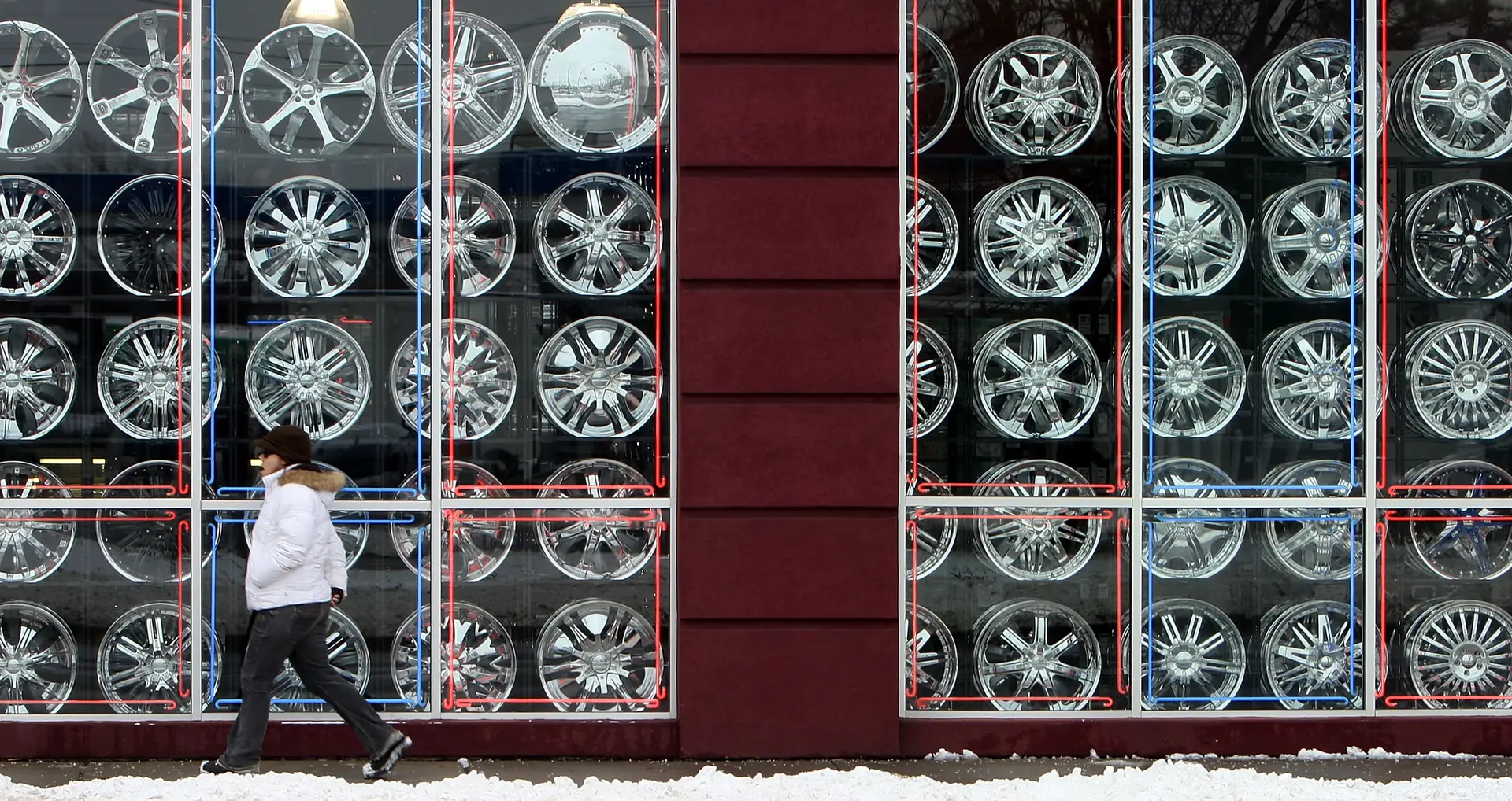 Loja de peças automóveis na cidade de Warren, no Michigan