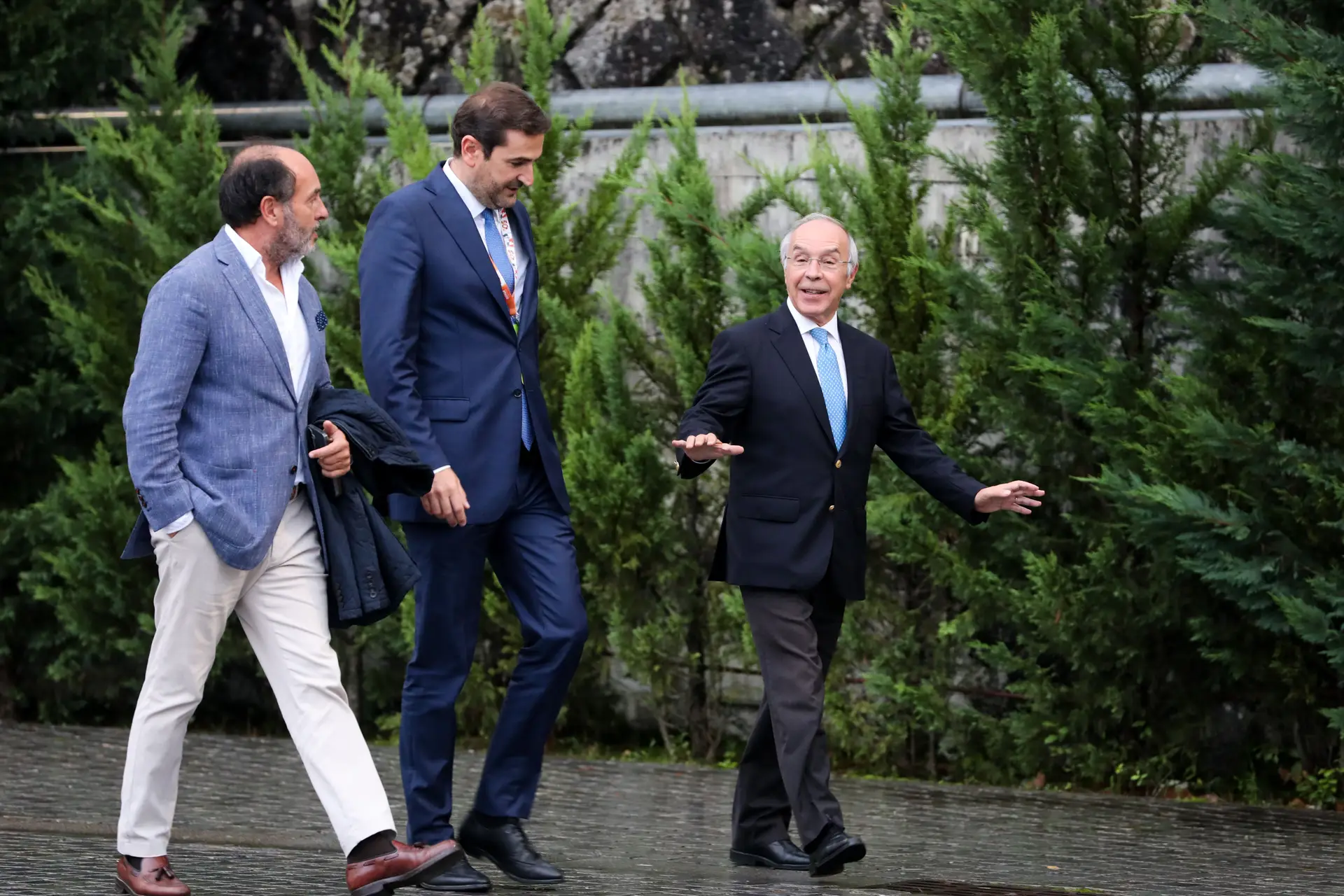 Presidenciais: Hugo Soares mantém Marques Mendes no limbo e especula que pode não haver candidatos do PSD