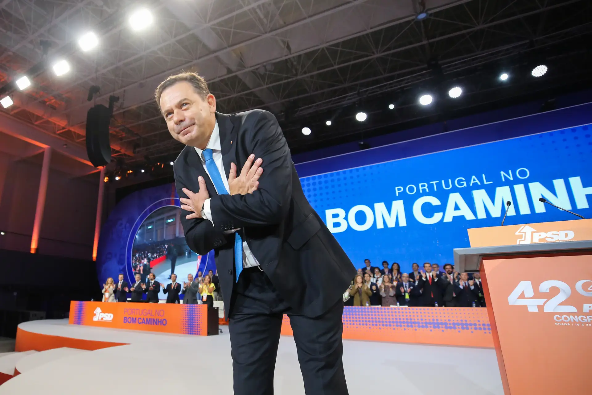 Luís Montenegro (re)descobriu um caminho à direita: "Não poderemos falhar ao nosso tempo"