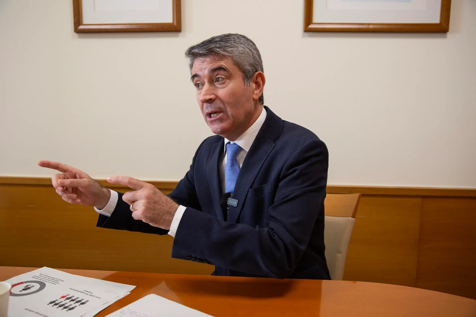 José Luís Carneiro sobre distúrbios: o topo da Segurança Interna "não está na sua plenitude"