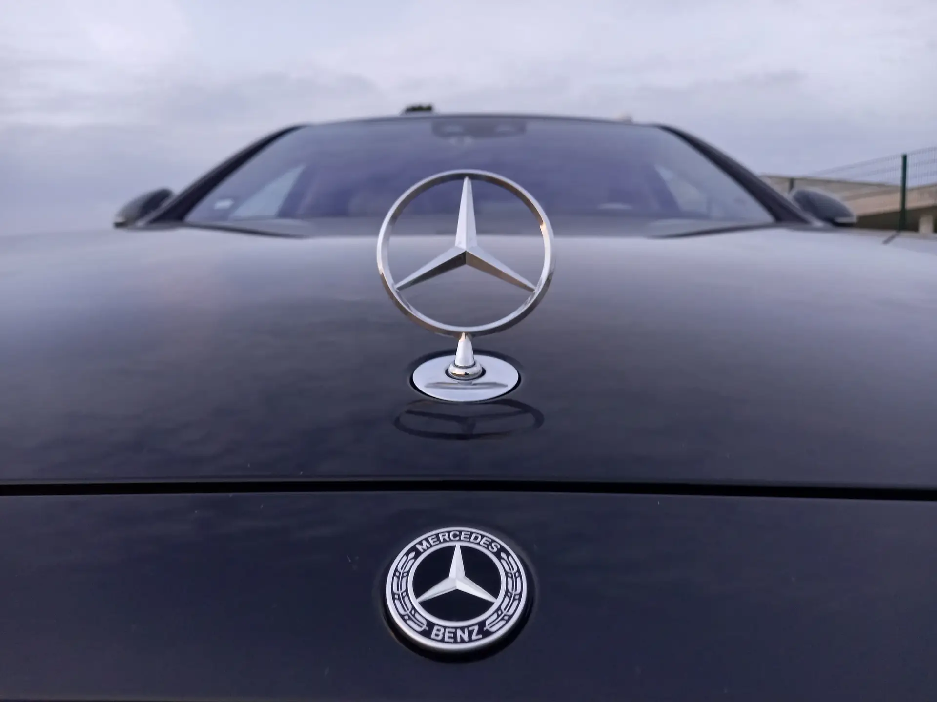 Lucros da Mercedes caem 53% no terceiro trimestre e a culpa é da “forte concorrência” chinesa