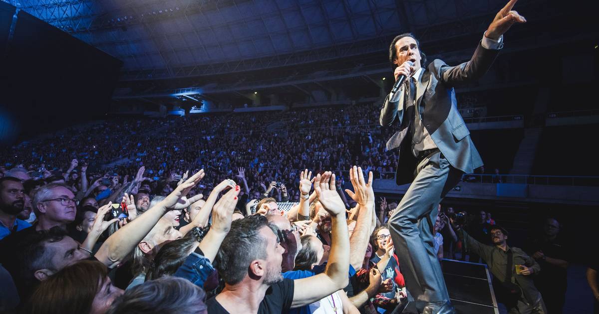 Nick Cave & The Bad Seeds este domingo na Meo Arena: tudo o que pode esperar do espectáculo, desde vídeos recentes até ao provável calendário