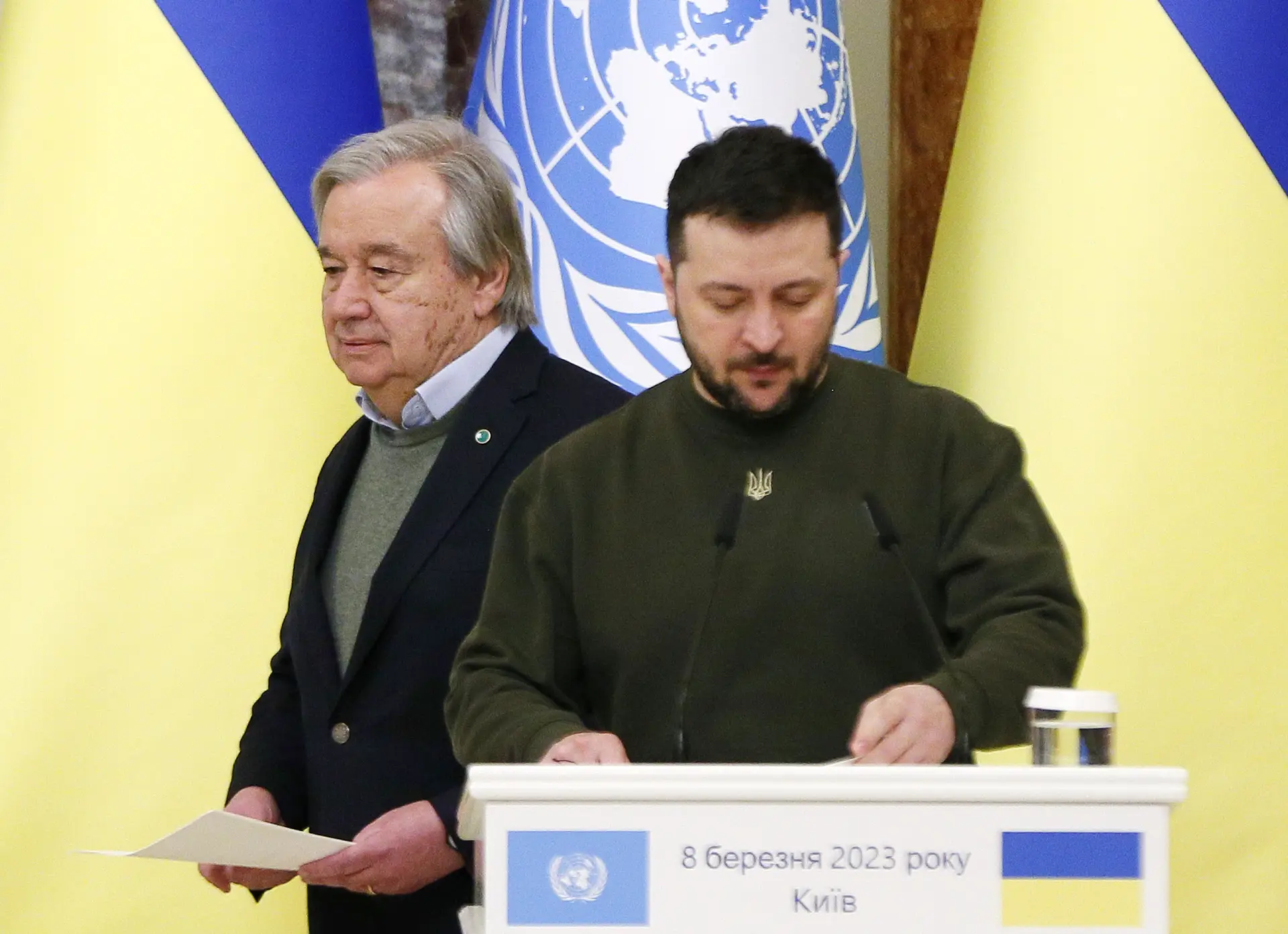 Zelensky recusa receber Guterres em Kiev, Ucrânia confiante em apoio dos EUA com Trump ou Harris no poder: dia 975 da guerra