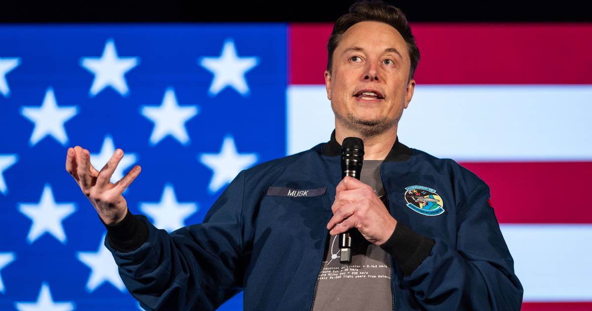 “A amizade de Musk e Putin evoca a admiração mútua de Henry Ford e Adolf Hitler”: como o bilionário exerce sua influência global