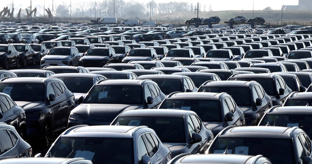 As tarifas dos carros elétricos chineses aumentam, o impacto no preço de venda ainda pode demorar