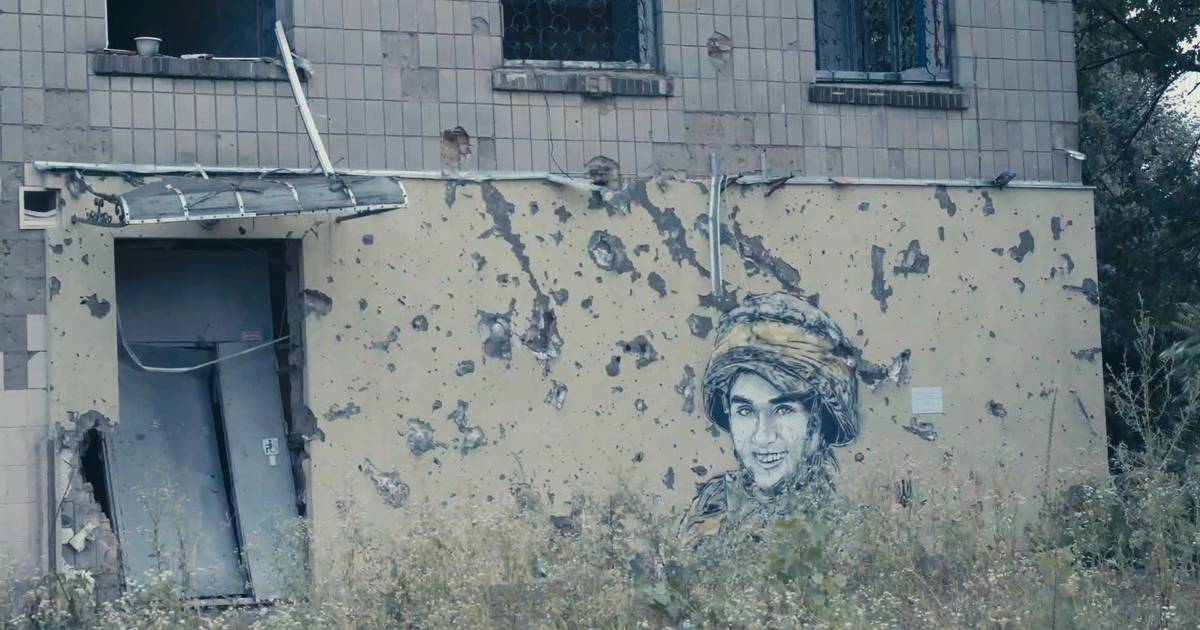 Na rua da paz: crónica de uma viagem de Ana Rocha de Sousa a Kiev