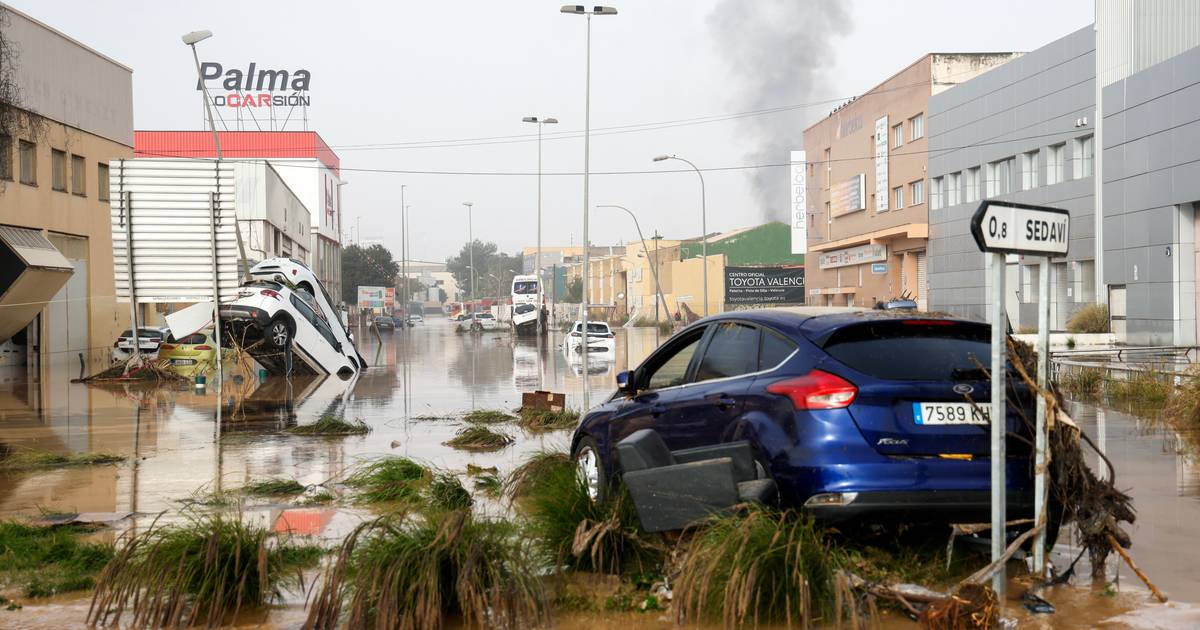 "O perigo é extremo, não viaje a menos que seja estritamente necessário": o novo alerta meteorológico em Espanha