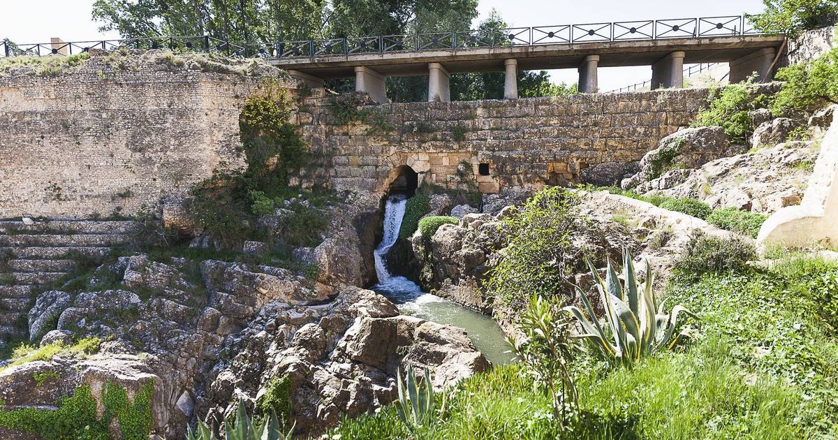 Inundações em Espanha: esta barragem tem 34 metros de comprimento e mais de dois mil anos e resistiu à força da DANA, o que explica esta resistência?
