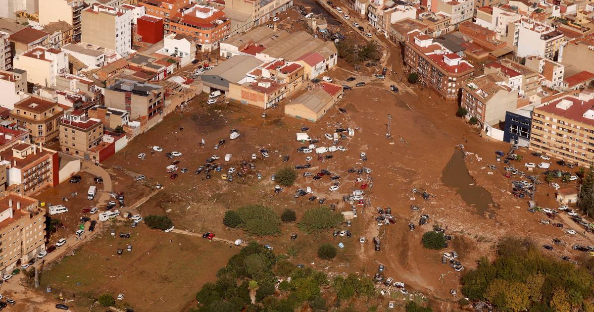 Documento oficial denuncia 1.900 desaparecidos em Valência, hospitais à beira do colapso