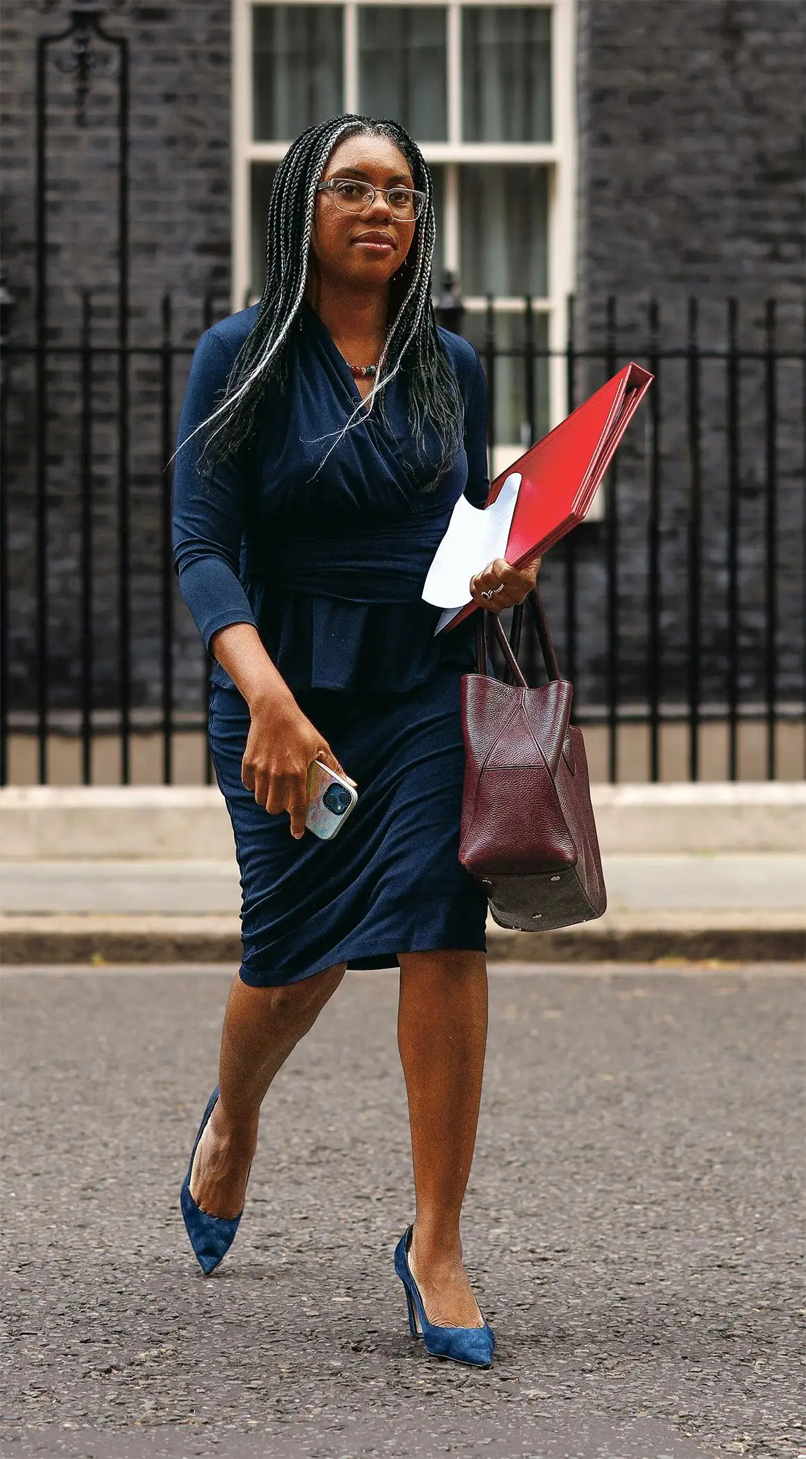 Kemi Badenoch: a nova líder da oposição britânica põe ideias à frente da identidade