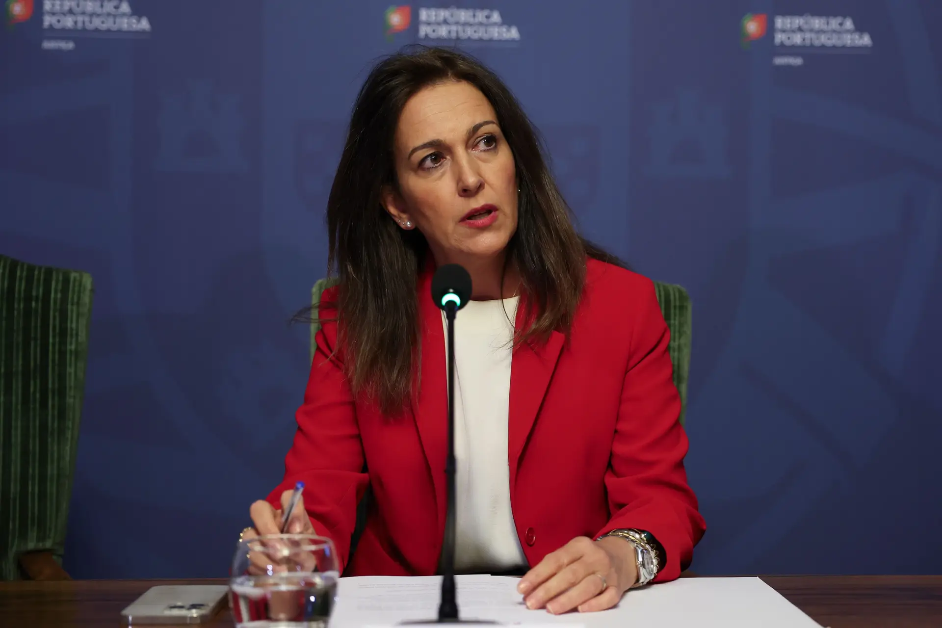 Ministra da Justiça felicita PJ por recaptura de terceiro evadido de Vale de Judeus
