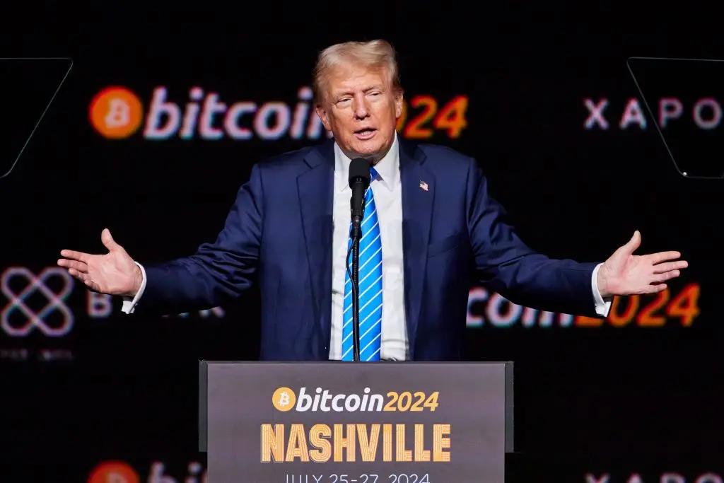 Fortuna dos magnatas das criptomoedas (onde se inclui Musk) valoriza €3,8 mil milhões com novo fundo de Trump