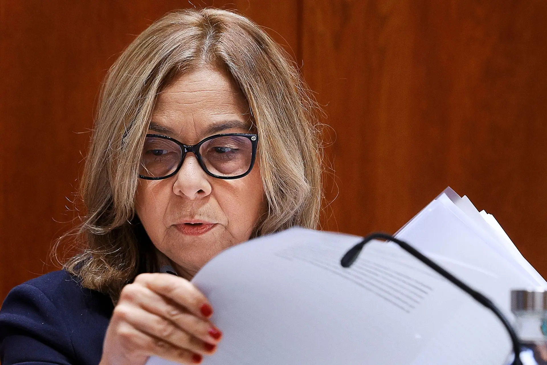 Gente: ódios de comunicação e uma ministra aos papéis