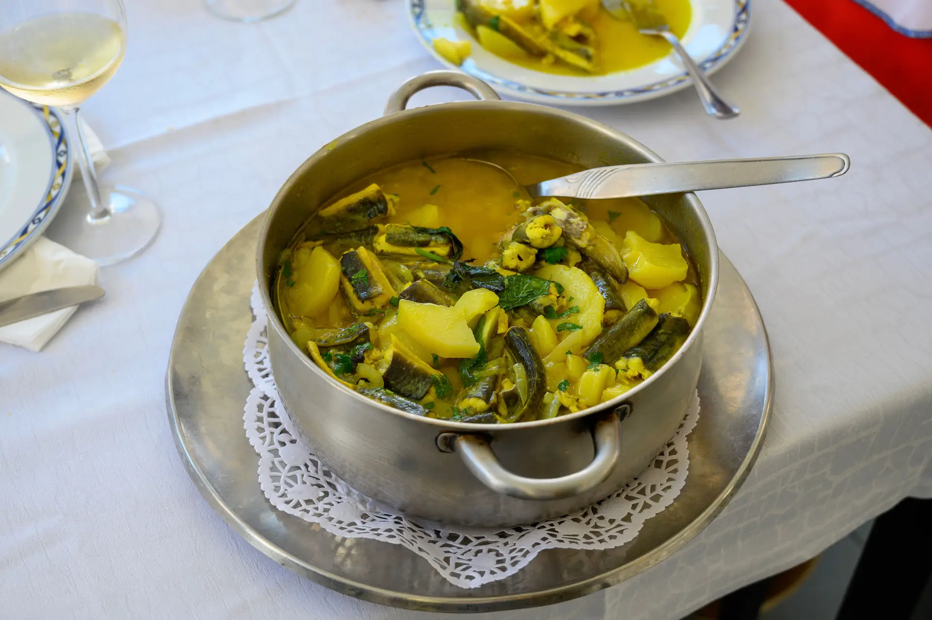 Na região de Aveiro, saiba onde se serve a melhor “Caldeirada de ...