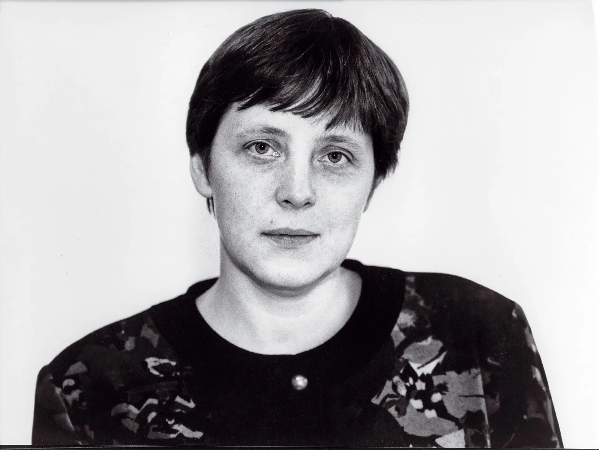 Angela Merkel em 1991, ano em que pela primeira vez assumiu pastas ministeriais