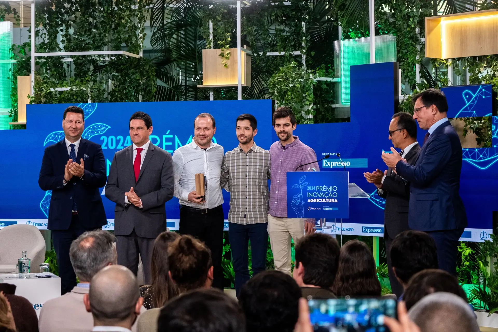 A equipa do Inesc Tec, com o Projeto Modular E, ganhou o Prémio Inovação Agricultura 2024