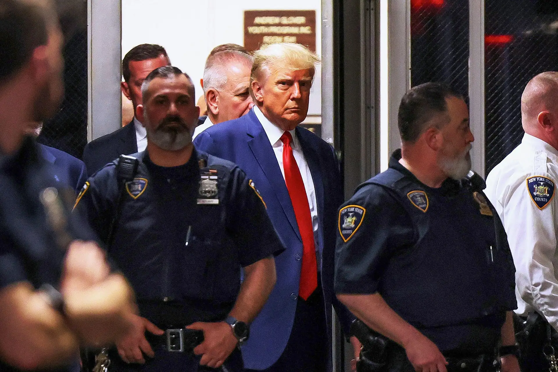 Donald Trump num tribunal de Nova Iorque em abril de 2024