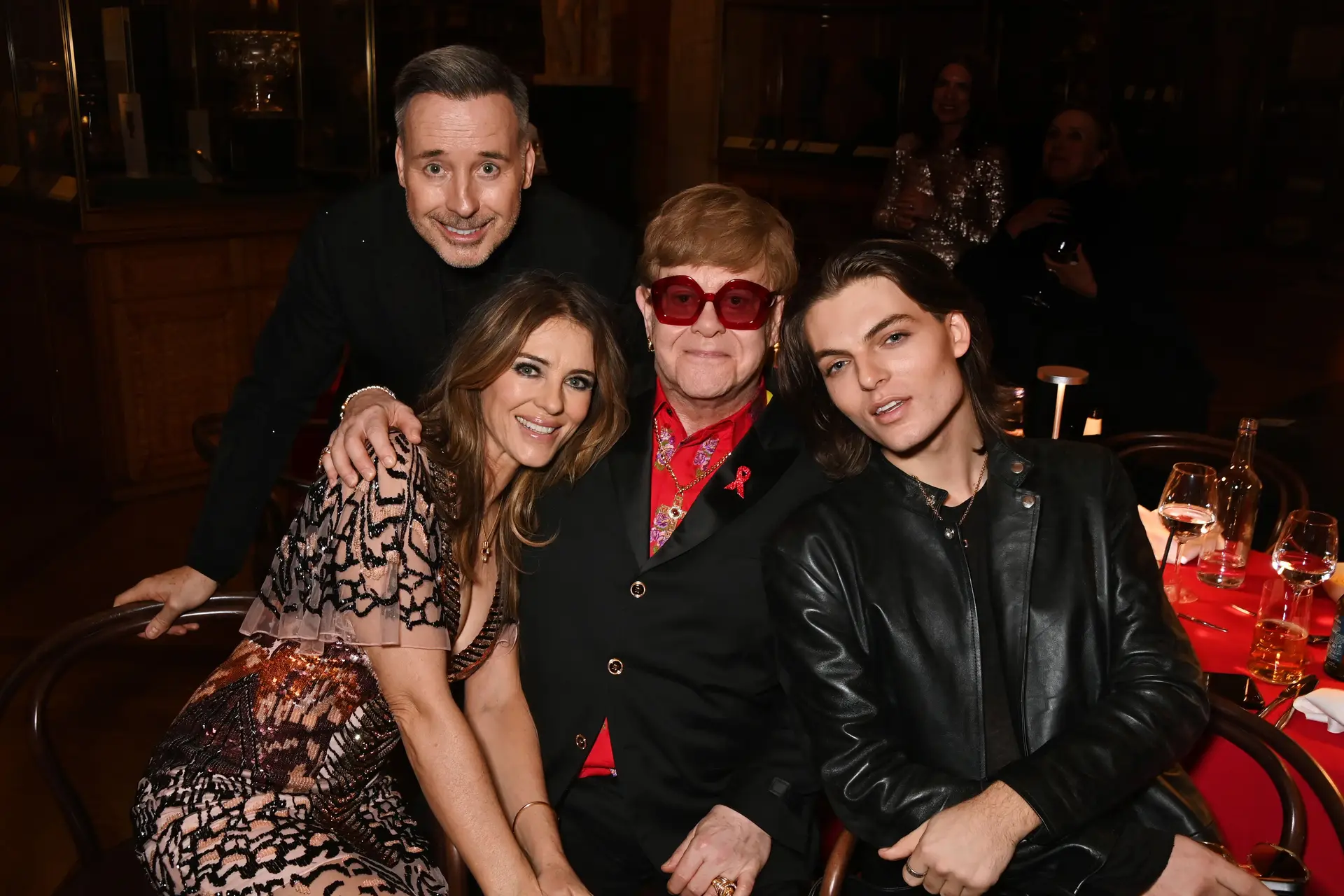 Elton John na gala "The Devil Wears Prada", a 1 de dezembro, em Londres